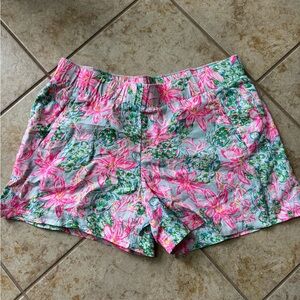Lilly Pulitzer Pink and Green Floral Women's Shorts